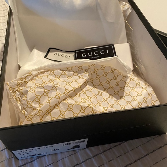 Gucci booties size 8 us (39 Gucci) - Picture 5 of 10
